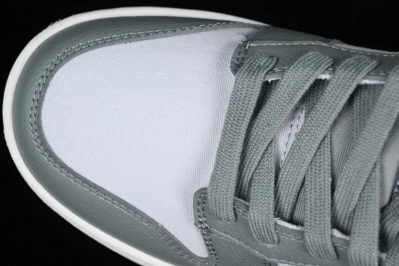 All categories Nk SB Dunk series Nk SB Dunk Low low-top sneakers Nk Dunk Low "Mica Green" mica green canvas SB low-top sports and leisure sneakers DV7212-300